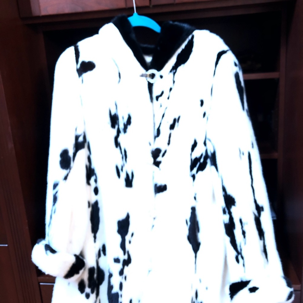 Custom Sheared Mink Stunning Jacket. - image 2